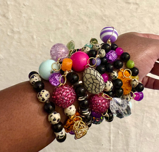 Nova Bracelet Stack of 8 |Size 7.75 Inch Stretch Bracelets