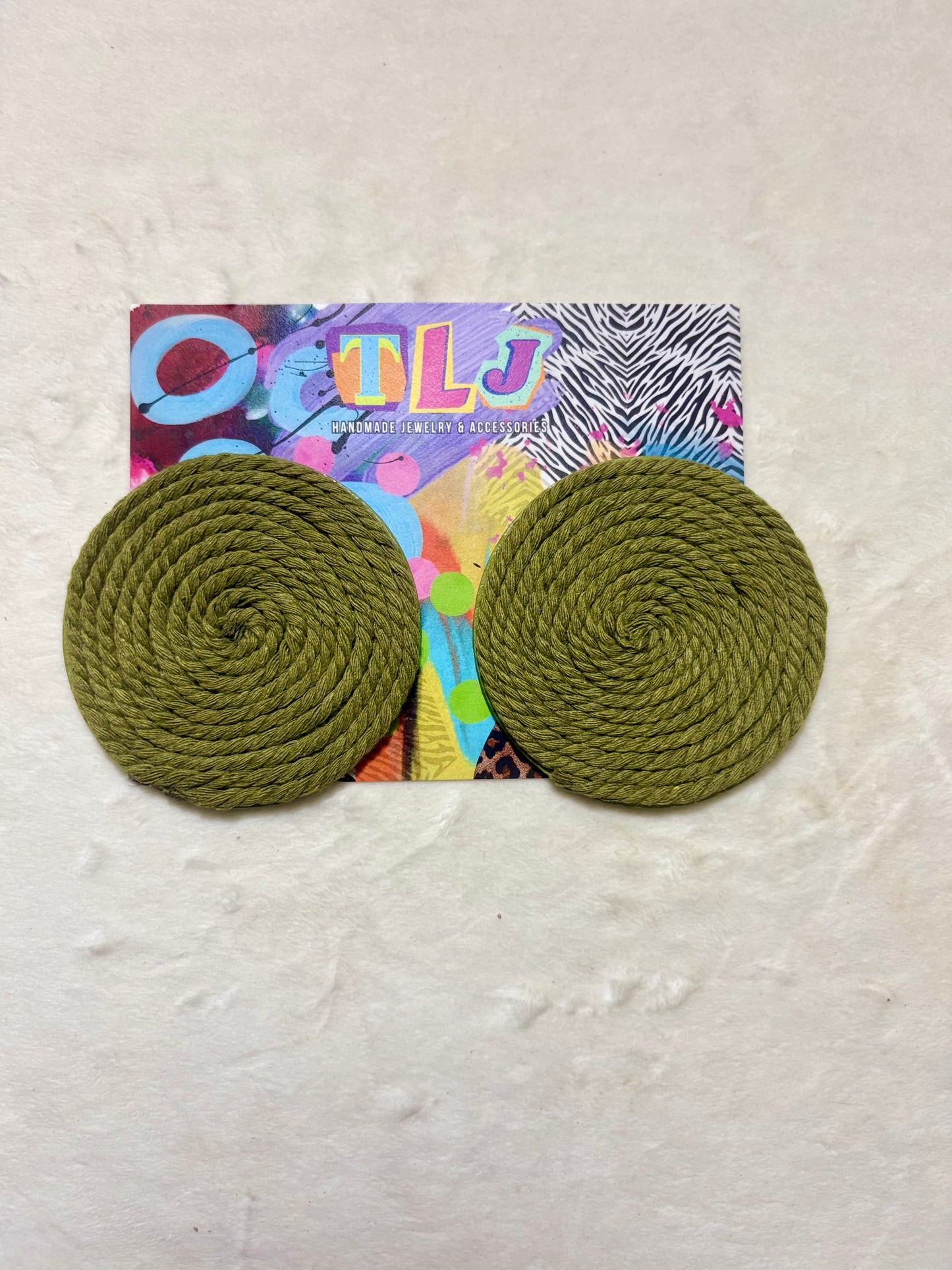 Cinnamon Stud Earrings - Opulent Olive