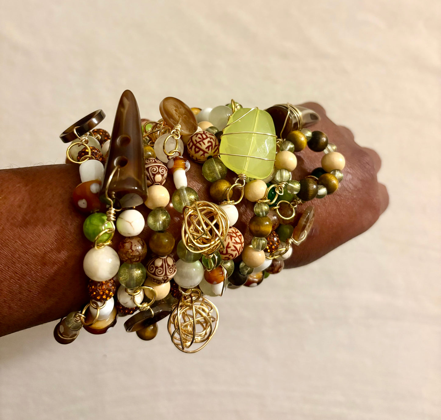 Malani Bracelet Stack of 8 |Size 7.75 Inch Stretch Bracelets