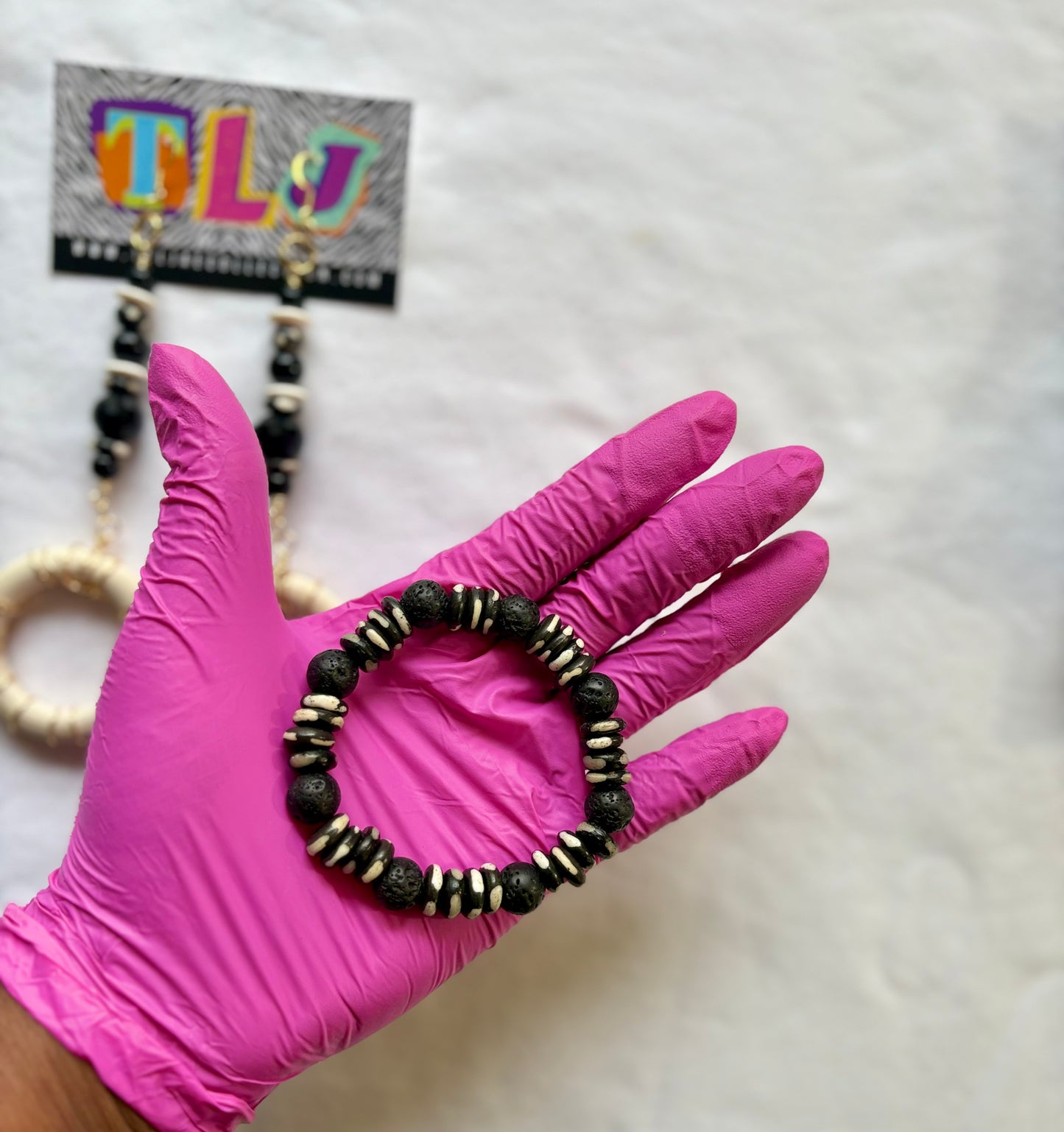 Bone & Noir Bracelet Stack of 5 Set & Earrings | Size 7.75 Inch Stretch Bracelets