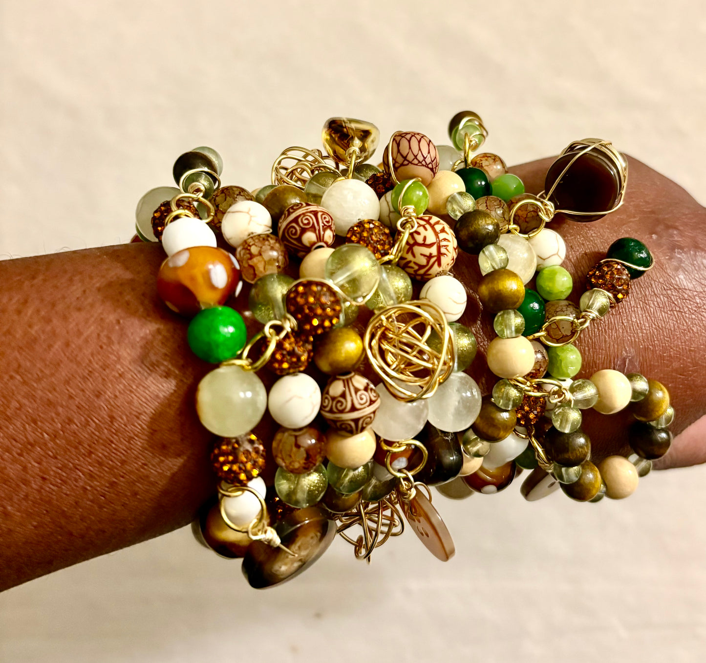 Malani Bracelet Stack of 8 |Size 7.75 Inch Stretch Bracelets