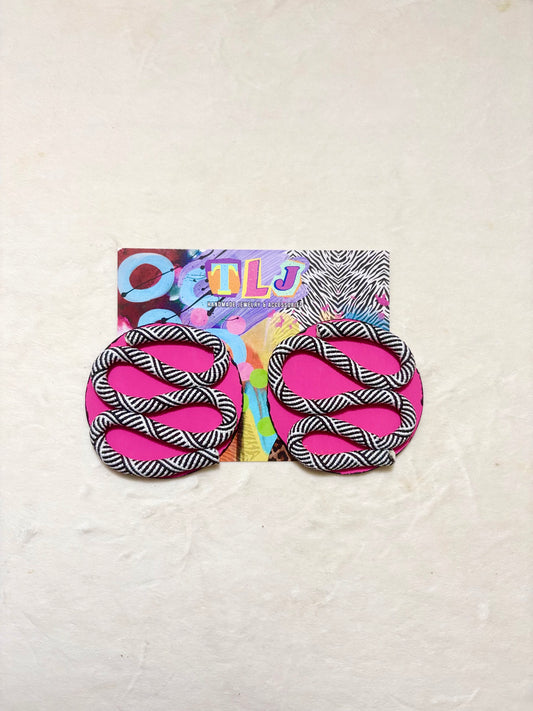 Flo Stud Earrings -Passion Pink