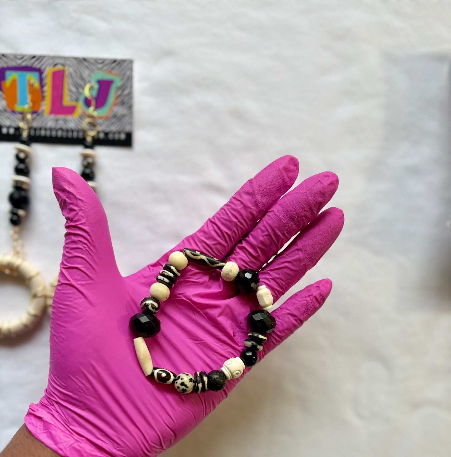 Bone & Noir Bracelet Stack of 5 Set & Earrings | Size 7.75 Inch Stretch Bracelets