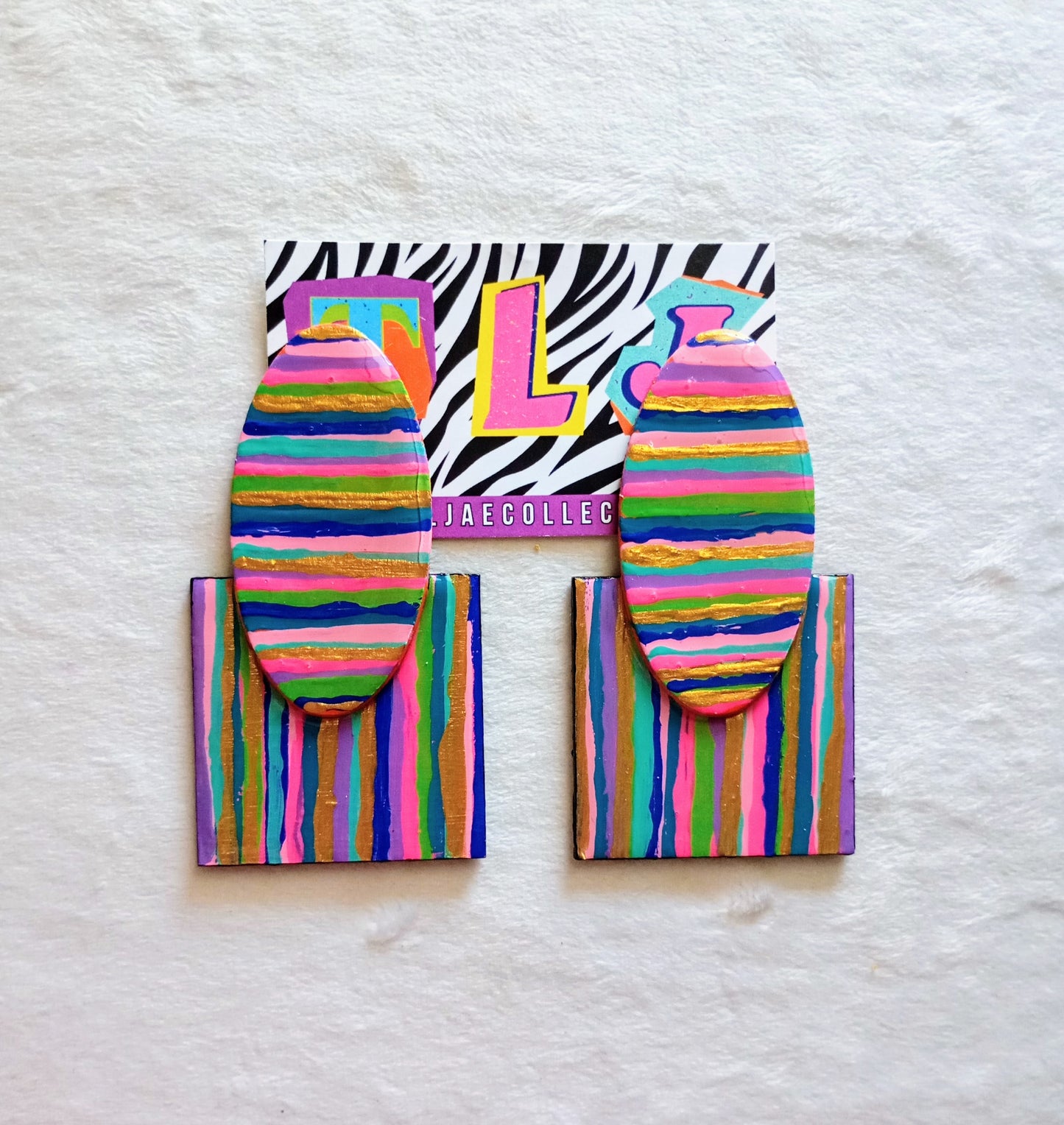 Abstract Stripes Stud Earrings