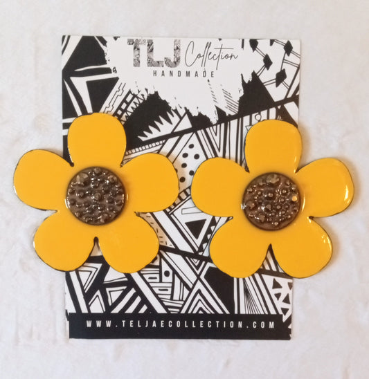 Sunny Bloom Earrings| 3 Inches
