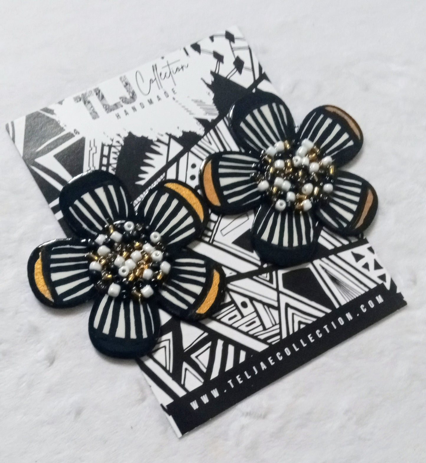 Bloom In Noire Earrings| 3 Inches